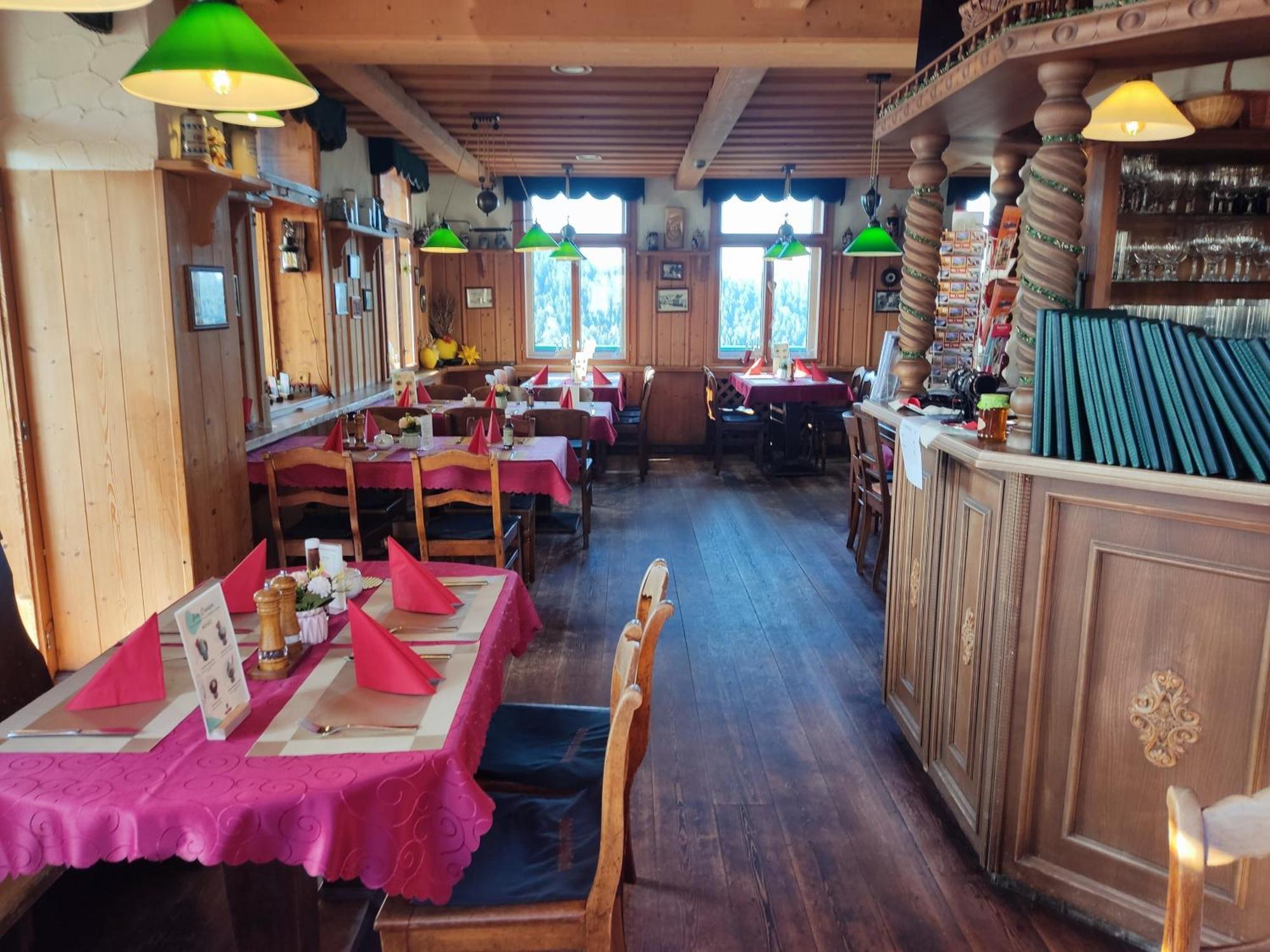 Berggasthaus & Pension Schoene Aussicht Klingenthal Exterior photo